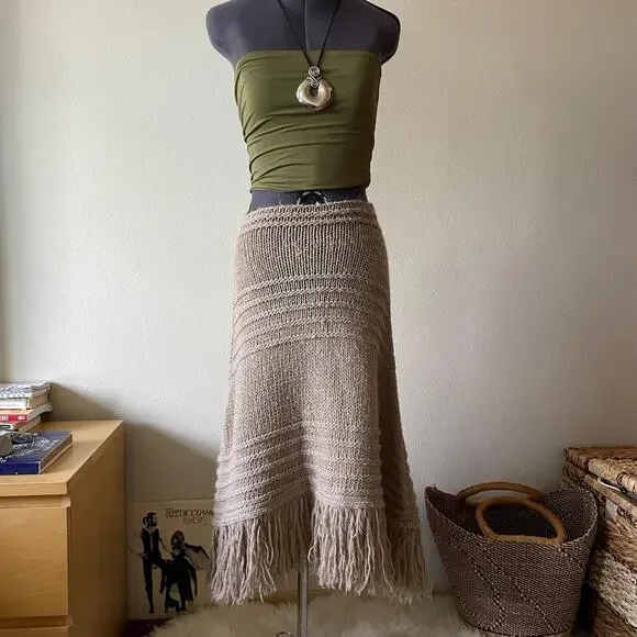 Y2K vintage 2000s Italian knit fringe maxi skirt euro boho fairy wool blend XS/S - Picture 2 of 9
